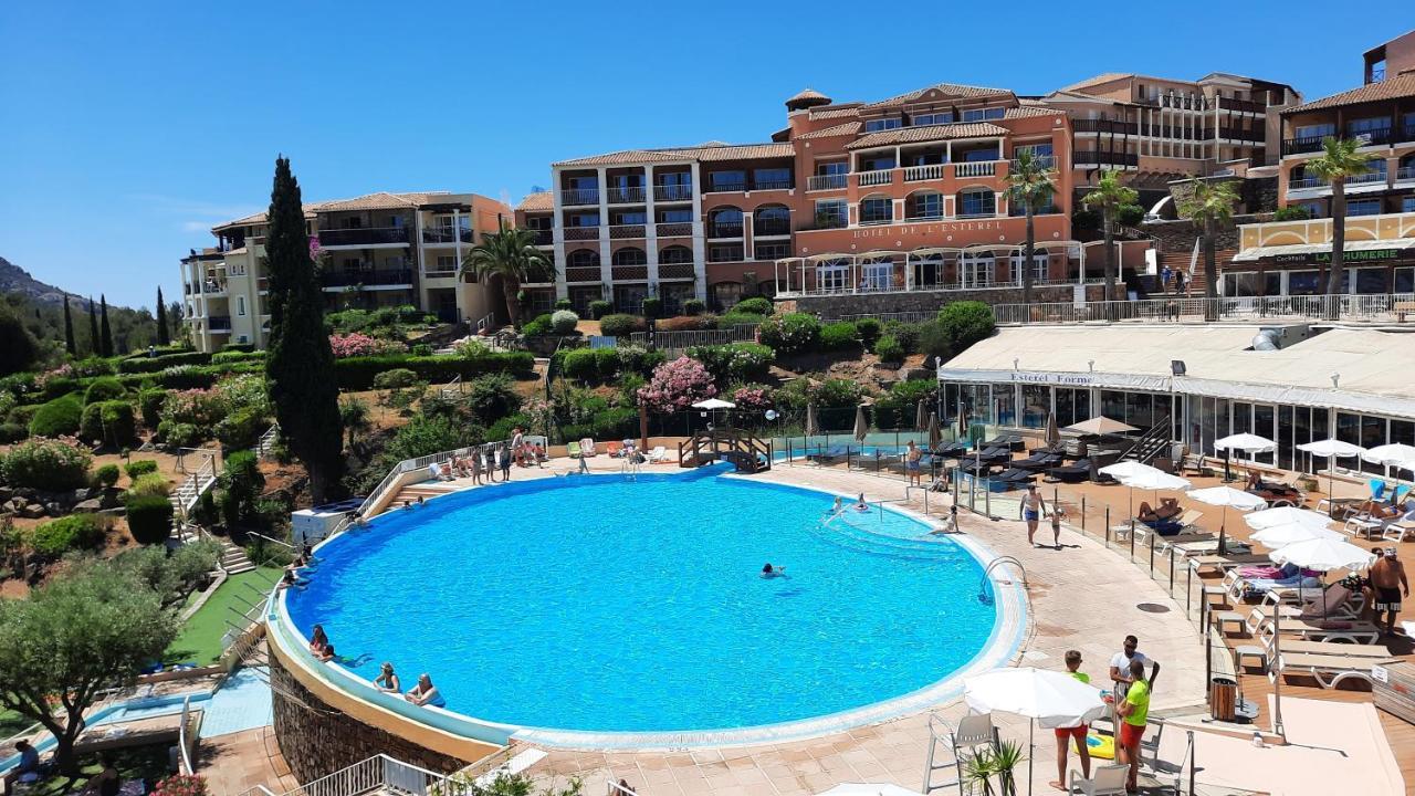 Huuummm C'Est La ! Beau T2 Cap Esterel Village Avec Clim ! Saint-Raphaël Exteriör bild