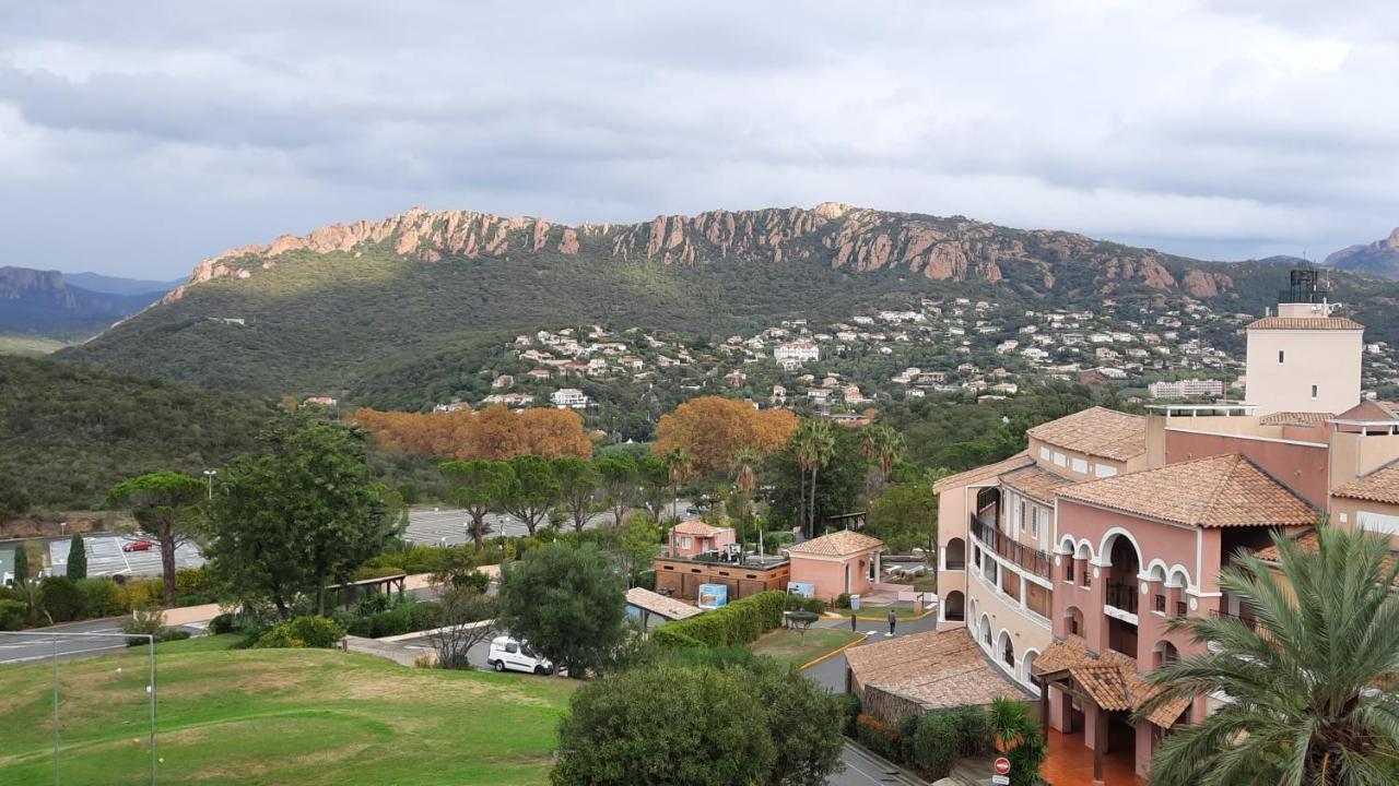 Huuummm C'Est La ! Beau T2 Cap Esterel Village Avec Clim ! Saint-Raphaël Exteriör bild
